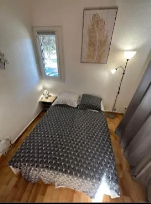 Eureka H137 Apartment